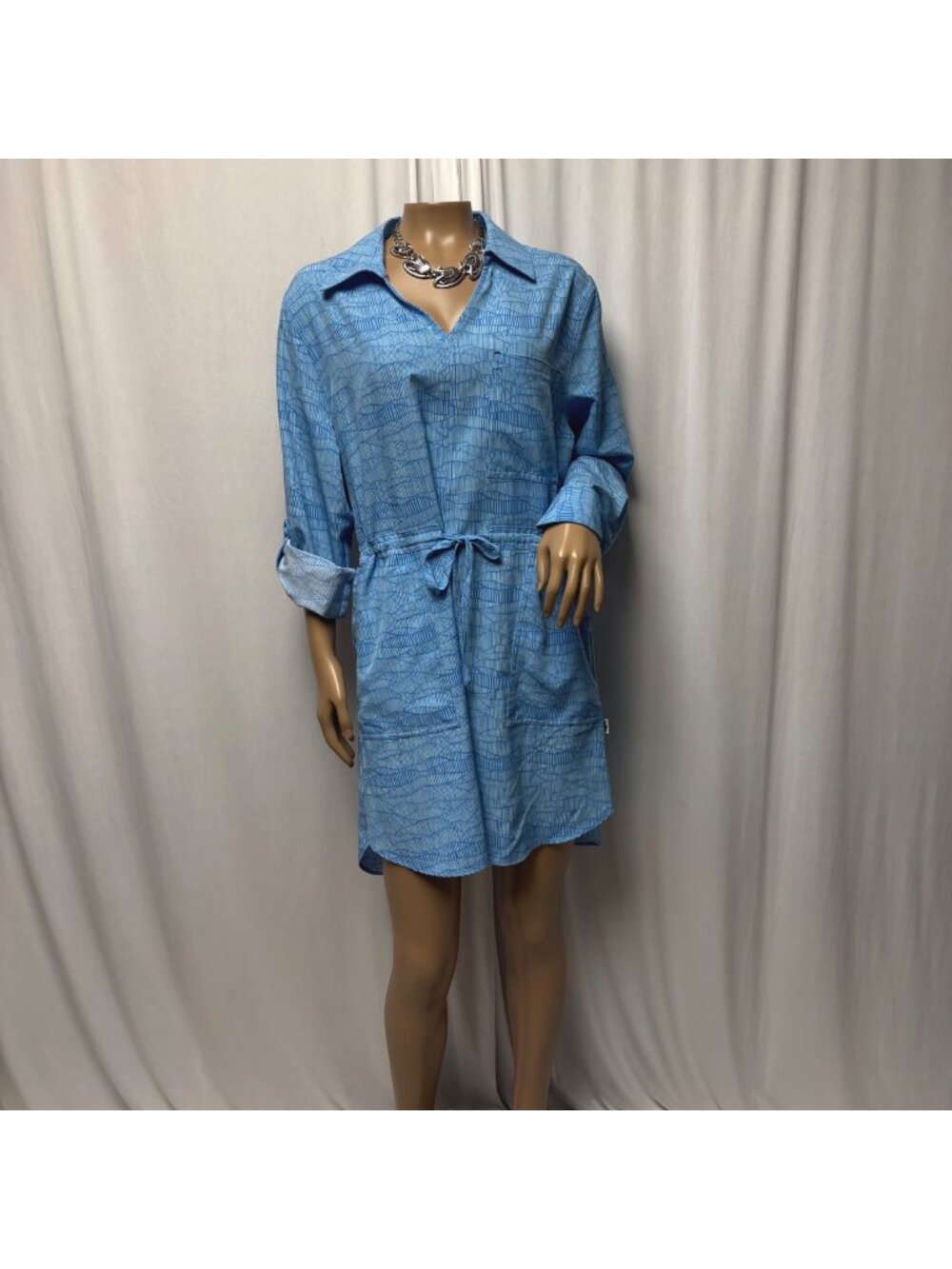 Shore To Summit Sun Protection Utility Dress Size Large Sea Mist Blue Roll Tab